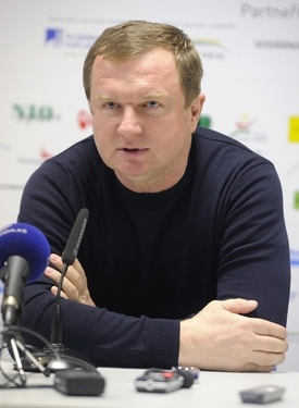 Kouč Plzně Pavel Vrba řeší poslední otazníky v sestavě.