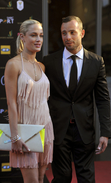 Vztah Pistoriuse a Steenkampové skončil tragédií. Snímek z listopadu 2012.