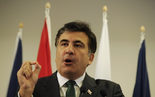 Michail Saakašvili rozvášňuje politiky ve své zemi. Michail Saakašvili rozvášňuje politiky ve své zemi.