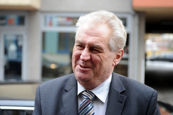 Budoucí prezident Miloš Zeman. Budoucí prezident Miloš Zeman.