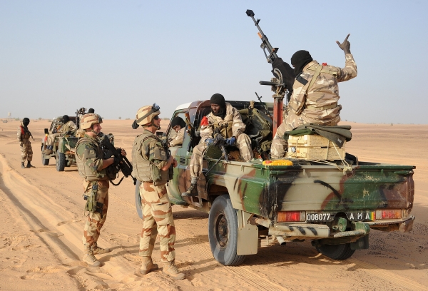 Čeští vojáci poputují na misi do Mali (ilustrační foto). Čeští vojáci poputují na misi do Mali (ilustrační foto).