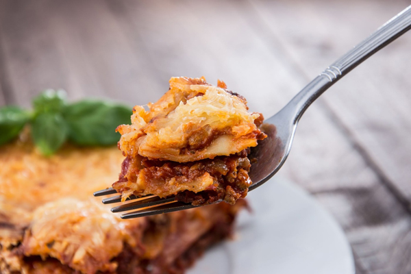 Koňské maso bylo odhaleno i v oblíbené italské specialitě, lasagních (ilustrační foto).