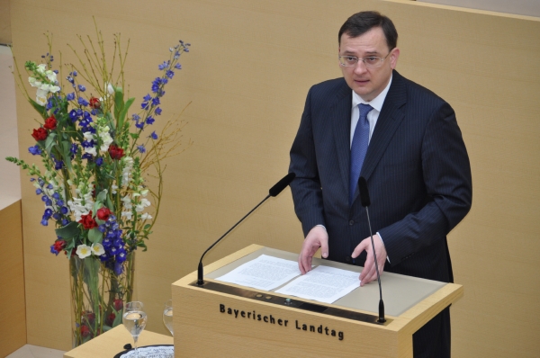 Premiér Petr Nečas vystoupil se svým projevem ve čtvrtek v bavorském parlamentu.