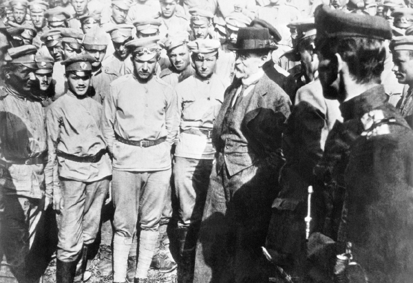 Legionáři s T. G. Masarykem roku 1917 v Bobrujsku.