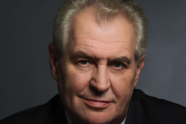 Miloš Zeman Hrad k diplomacii nepotřebuje.