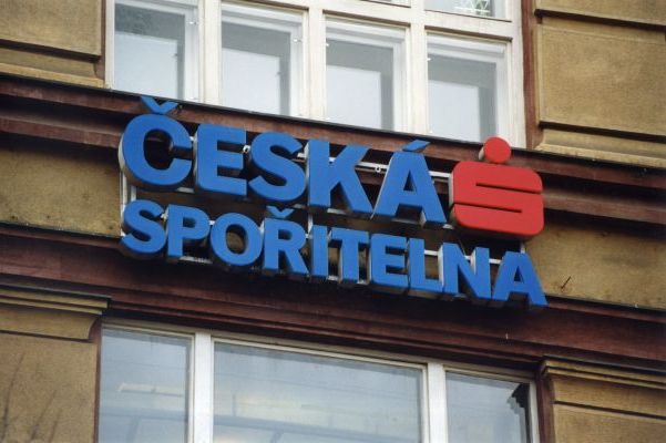 Budova České spořitelny. Budova České spořitelny.
