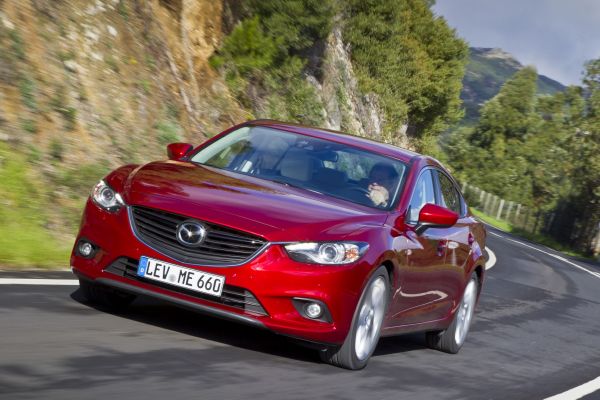 Na český trh vstoupila nová Mazda6.