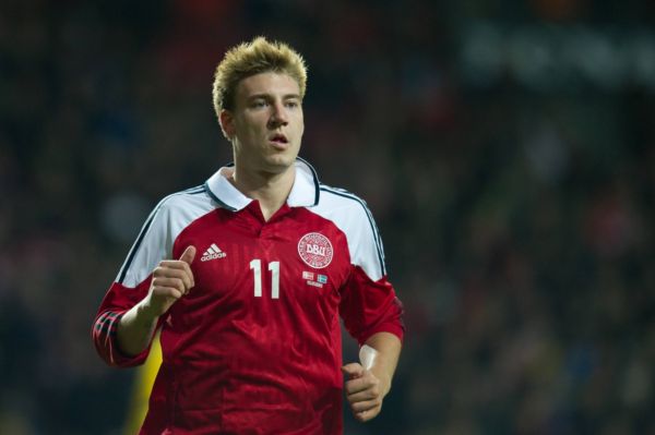 Dánský fotbalový útočník Nicklas Bendtner si za reprezentaci dlouho nezahraje.