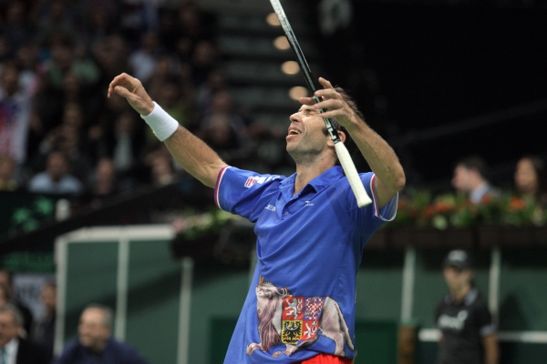 Loni v listopadu zařídil Štěpánek český triumf v Davis Cupu.