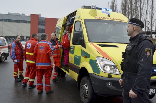 Někteří lidé byli ošetřeni na místě. Někteří lidé byli ošetřeni na místě.
