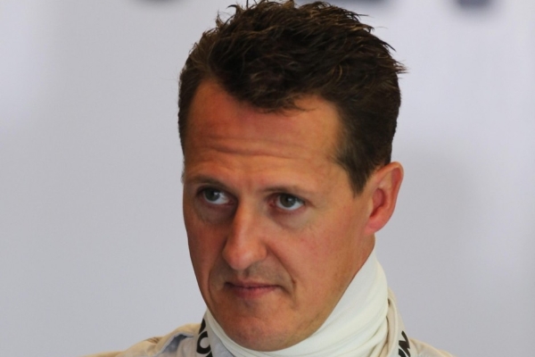 Michael Schumacher bude sledovat formuli 1 pouze jako divák. Michael Schumacher bude sledovat formuli 1 pouze jako divák.