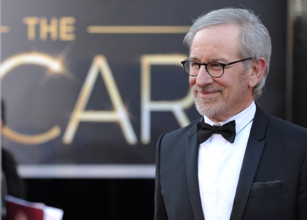 Režisér a producent Steven Spielberg. Režisér a producent Steven Spielberg.