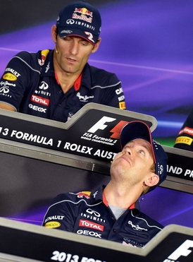 Sehraná dvojka. Mark Webber (nahoře) kryje záda Vettelovi už pět let.