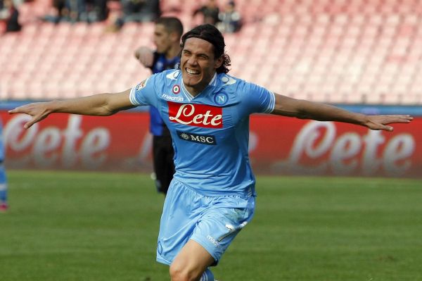 Kanonýr Edinson Cavani.