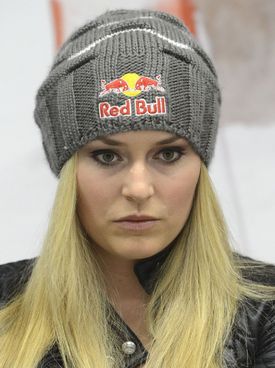 Lindsey Vonnová. S touhle lyžařskou kráskou teď randí Tiger Woods.