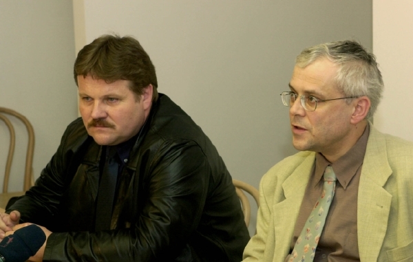 Zdeněk Škromach (vlevo) s Vladimírem Špidlou. Fotografie pochází z roku 2001.