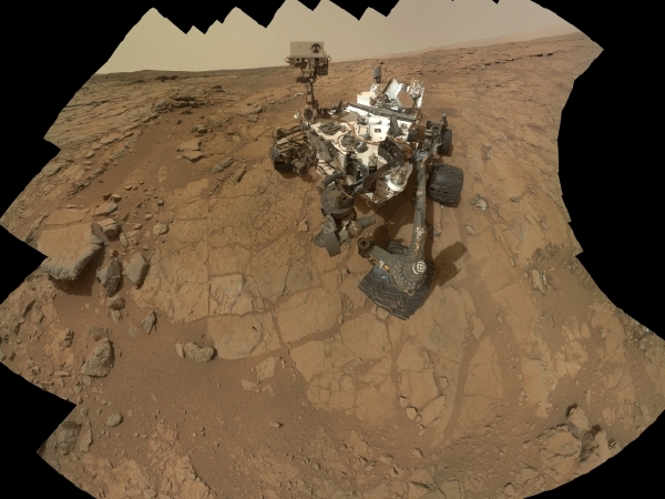 Vozítko Curiosity.