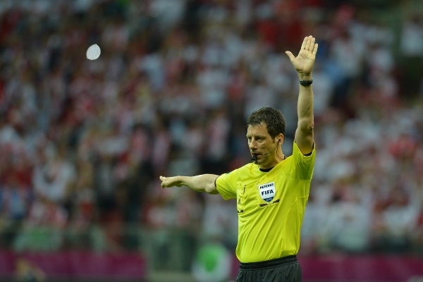 Jarní šlágr a zápas 21. kola fotbalové ligy mezi druhou Spartou a vedoucí Plzní bude v sobotu rozhodovat německý arbitr Wolfgang Stark Jarní šlágr a zápas 21. kola fotbalové ligy mezi druhou Spartou a vedoucí Plzní bude v sobotu rozhodovat německý arbitr Wolfgang Stark