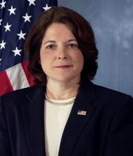 Julia Piersonová.