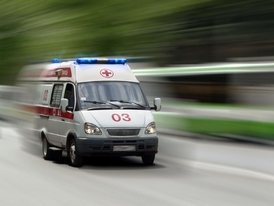 Skutečná sanitka, nebo nemocniční taxi?