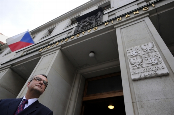 Ministerstvo financí odmítá výrok Evropské komise. Ministerstvo financí odmítá výrok Evropské komise.