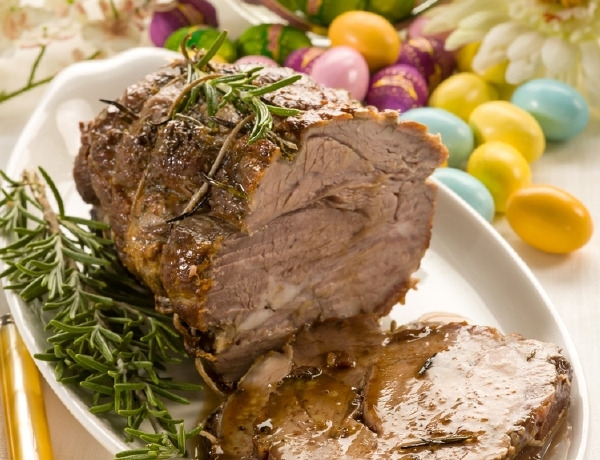 Mnohé restaurace nabídnu o Velikonocích speciální sváteční menu.
