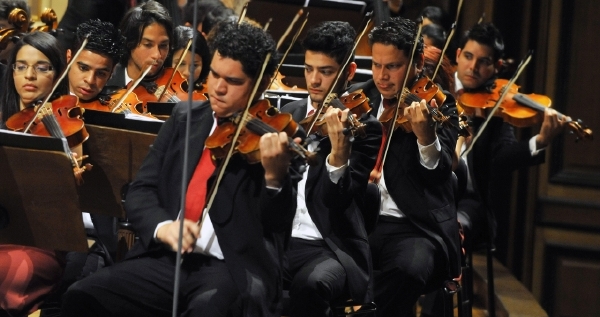 Mezinárodní hudební festival Dvořákova Praha čekají personální změny. Mezinárodní hudební festival Dvořákova Praha čekají personální změny.
