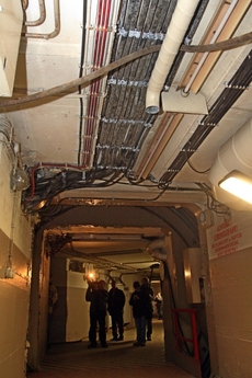 Z někdejších 17,3 kilometru tunelů je dnes možné projít už jen 203 metrů.