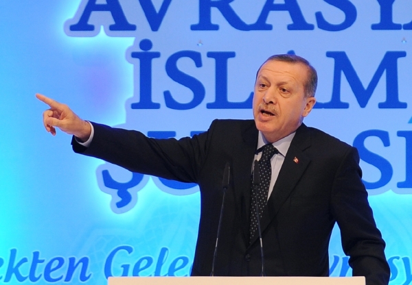 Erdogan. Z chudičké rodiny do čela Turecka.
