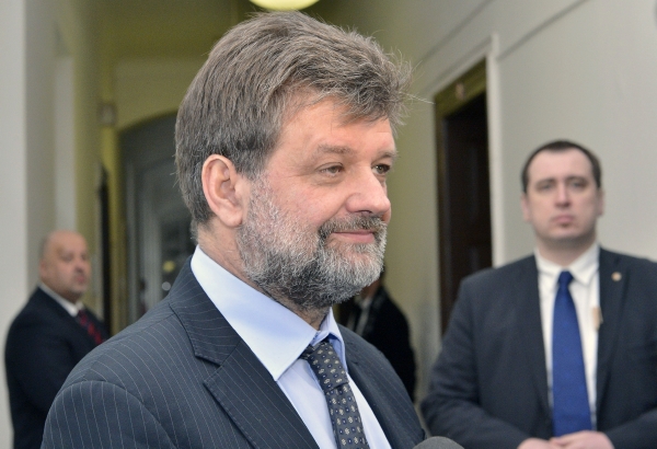 Ministr vnitra Jan Kubice.