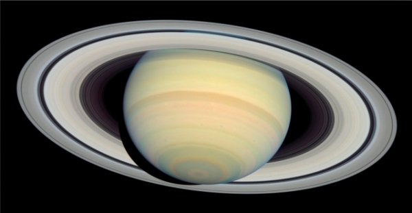 Planeta Saturn. Snímky NASA z Hubbleova teleskopu. Planeta Saturn. Snímky NASA z Hubbleova teleskopu.
