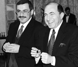 Dva mocní oligarchové: Berezovskij (vpravo) a Chodorkovský.