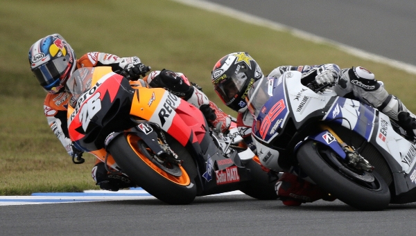 Kdo tentokrát zvítězí v bitvě o titul? Největší šance mají opět Jorge Lorenzo a Dani Pedrosa.