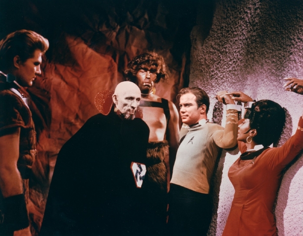 Nejdražší vydražená filmová rekvizita byl fazer kapitána Kirka ze seriálu Star Trek (ilustrační foto). Nejdražší vydražená filmová rekvizita byl fazer kapitána Kirka ze seriálu Star Trek (ilustrační foto).