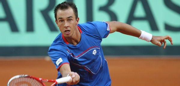 Lukáš Rosol si polepšil v tenisovém žebříčku.