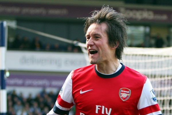 Tomáš Rosický se naposledy blýskl dvěma góly. Tomáš Rosický se naposledy blýskl dvěma góly.
