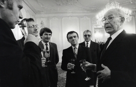 Za Husáka nebylo tak zle? Husák, Klaus a další roku 1989.