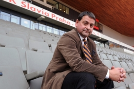 Generální manažer Slavie Zbyněk Kusý.
