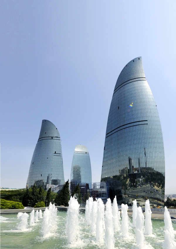 Baku Flame Towers, Ázerbajdžán. Nejlepší hotel a turistické středisko. (Foto:Blog.mipimworld.com)
