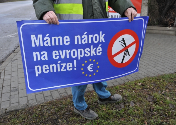 Zástupci obcí a malých měst žádají změnu v přerozdělování evropských dotací. Zástupci obcí a malých měst žádají změnu v přerozdělování evropských dotací.