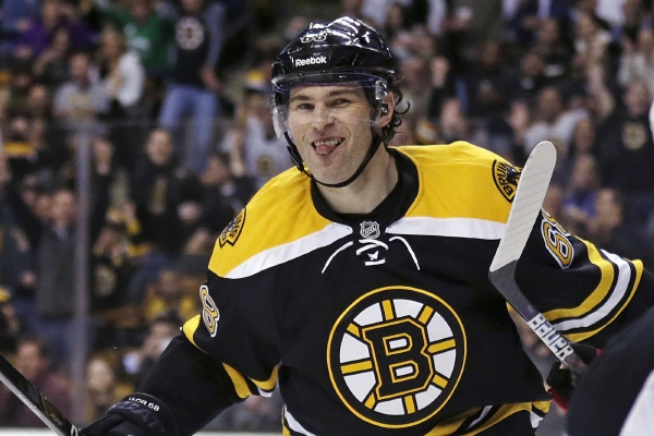 Jaromír Jágr si v dresu Bostonu připsal další dva kanadské body.