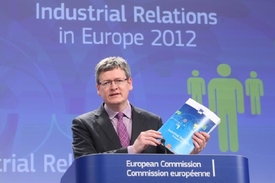 Maďarský eurokomisař Andor.