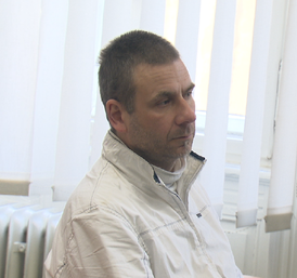 Již dříve trestaný Petr Havlíček tvrdí, že Jitku Strakovou vůbec nezná.