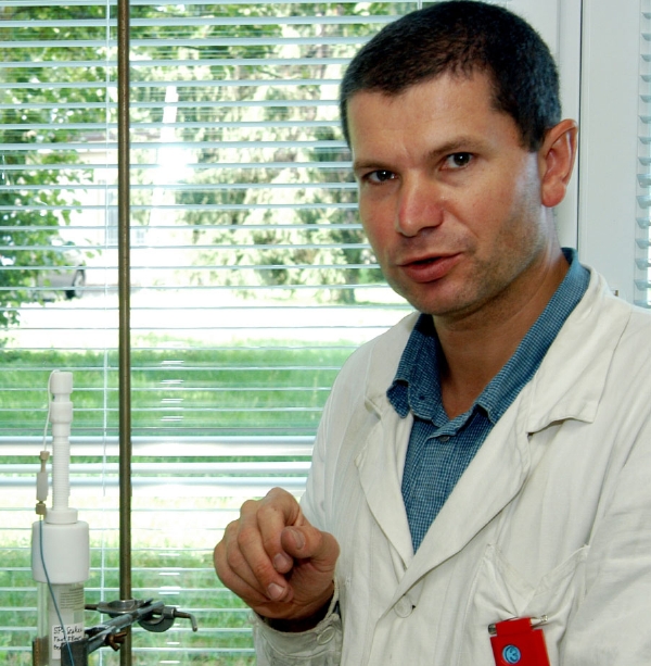 Karel Bezouška se bude muset svému kolegovi omluvit.