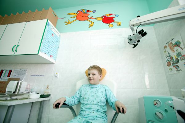 Děti do 18 let by do budoucna nemusely platit za pobyt v nemocnici (ilustrační foto). Děti do 18 let by do budoucna nemusely platit za pobyt v nemocnici (ilustrační foto).