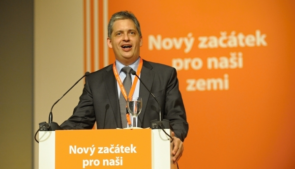 Jiří Dienstbier na ostravském sjezdu neobhájil křeslo místopředsedy strany.