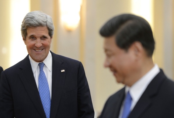 Americký ministr zahraničí John Kerry navštívil Tokio. Americký ministr zahraničí John Kerry navštívil Tokio.