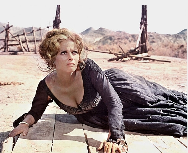 Claudia Cardinalová v jedné ze svých nejslavnějších rolí.