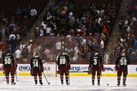 Hokejisté v zámoří drželi za oběti bostonské tragédie minutu ticha.