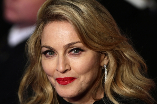 Madonna podporuje gaye a lesbičky.